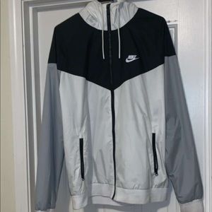 Men’s Nike Wind Breaker